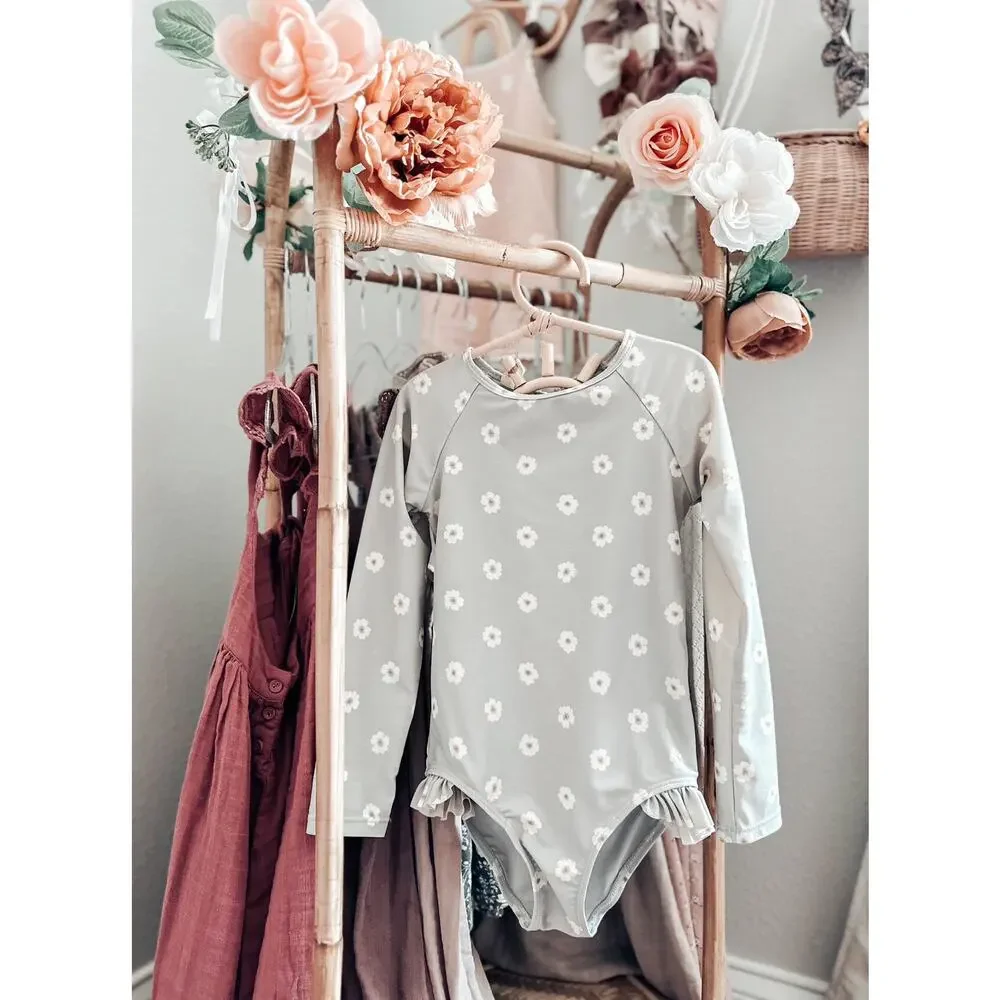Quincy Mae Blooming Floral Flutter Rash Guard Swimsuit 4/5